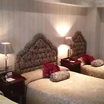 Arbutus Hotel 4*