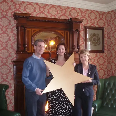 Arbutus فندق كيلارني