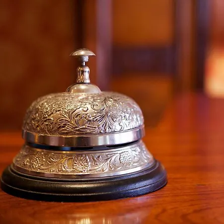 Hotell Arbutus Cill Airne