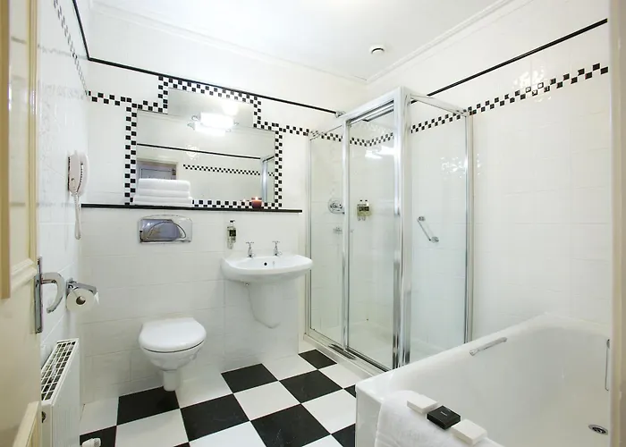 Arbutus Отель 4*