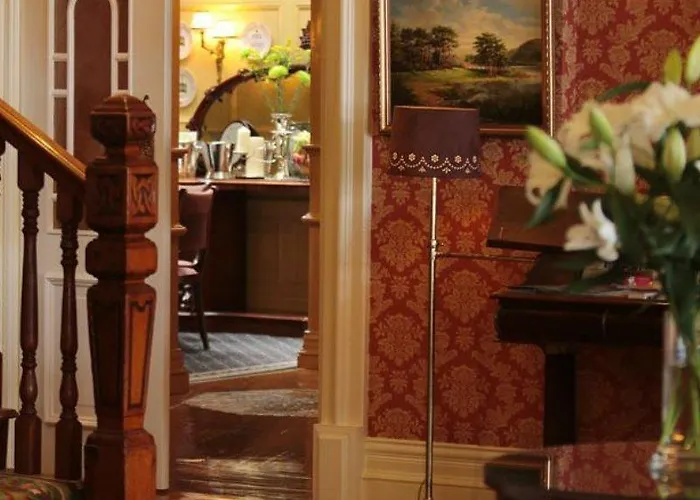 Arbutus Отель Килларни